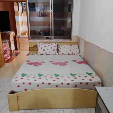 Menggatal, Near UMS, Medium Room for rent, Included Electril Bill 2