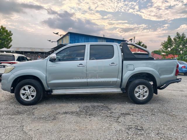 2013 Toyota HILUX 2.5 G VNT FACELIFT (A) - 5
