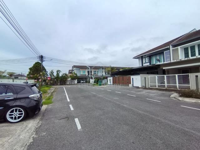 TT5 Double Storey Terrace Intermediate For Sale @ Tabuan Tranquility 1