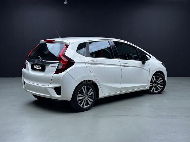 Honda JAZZ 1.5 V FL MIL 80K RED INTERIOR KEYLESS - 5