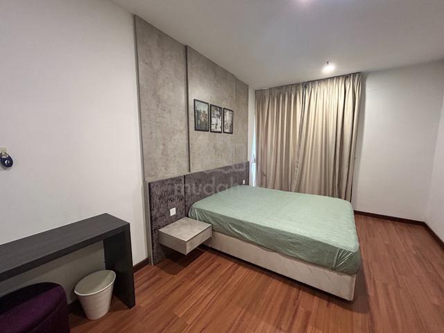 i-Suite @ i-City 1