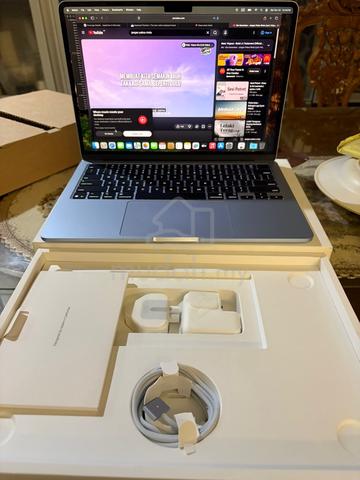 NEVER USED Macbook Air M4 16/256 BH100 CC2 - photo 6 of 6