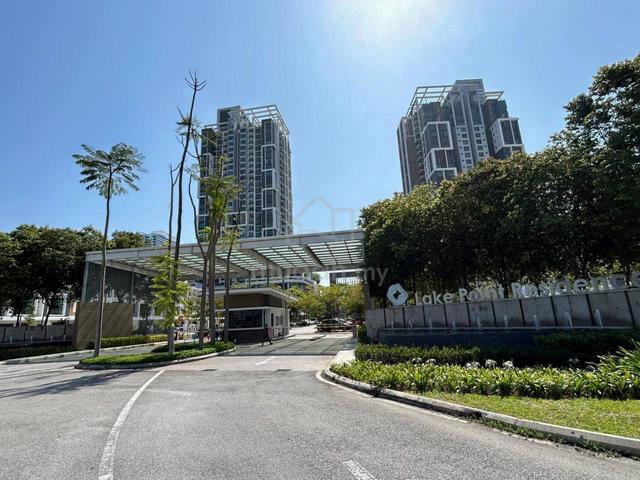 Lake Point Residence 1