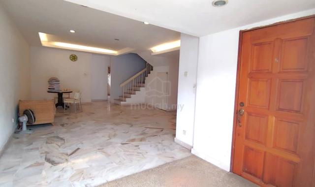Bandar Bukit Puchong, Jalan BP 3 (Renovated) Double Storey 1