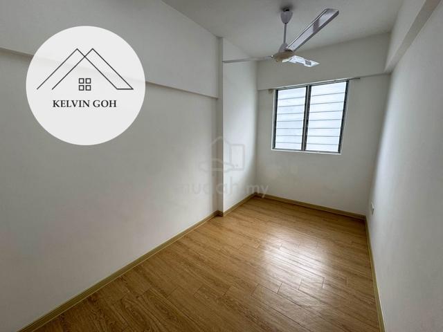 E Residence (Jelutong) 1