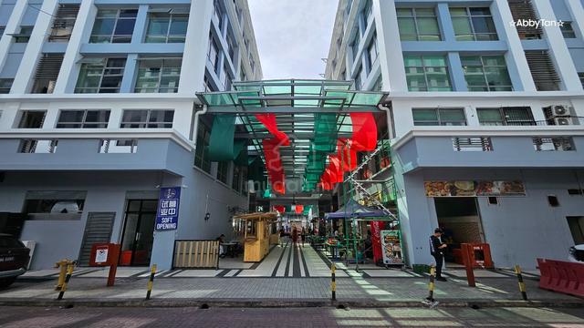 KK Times Square | Walkway Corner Shop | Near Manmi & Fishmarket 1