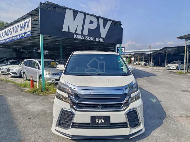 2013 Toyota VELLFIRE 2.4 GOLDEN EYES II S/ROOF 360 - 2