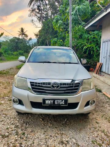 2012 Toyota HILUX 2.5 G (A) - 5
