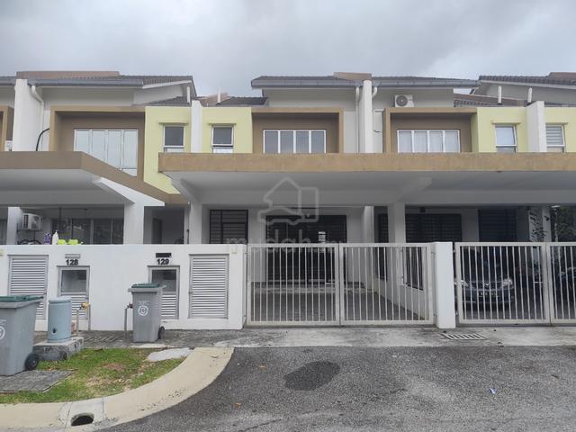 2 STOREY HOUSE TIMUR@ENSTEK BANDAR ENSTEK, near Klia Airport 1