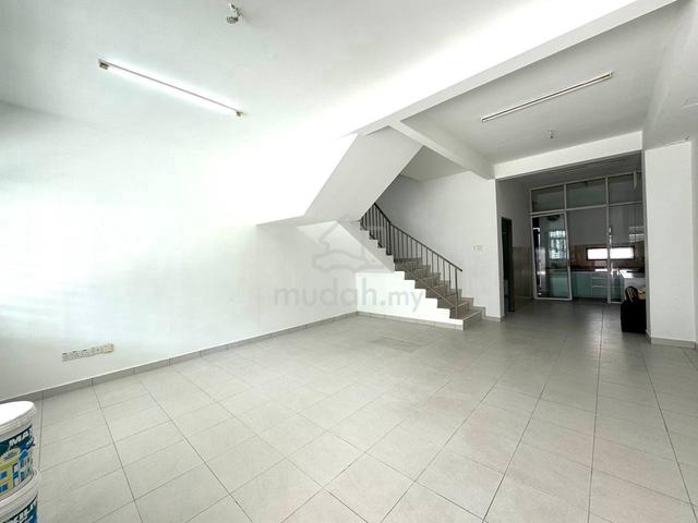 2.5 Storey House Renovated Pulai Mutiara Acacia Taman Pulai Mutiara 1