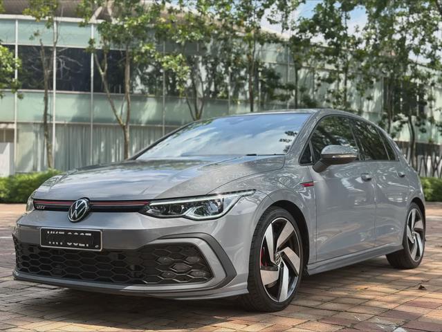 2023 Volkswagen GOLF GTI IQ DRIVE (FWD) 2.0 (A) - 1