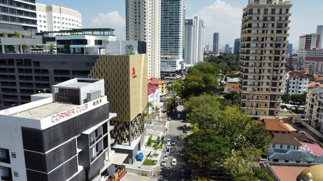 2 Storey Commercial Bungalow For Rent Jalan Kelawai Gurney Showroom 1