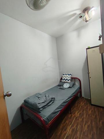 Bilik Single Apartment Puteri Padang Jawa - Fully Furnish 1