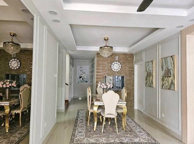 Taman Daya CORNER gated Guarded 1.5 storey terrace house for sale 1