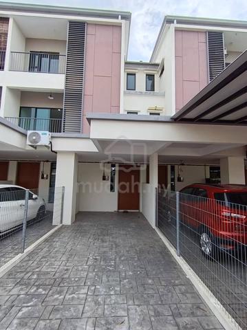 [ New ] Elegan Residensi, Taman Putra Perdana, Puchong 1
