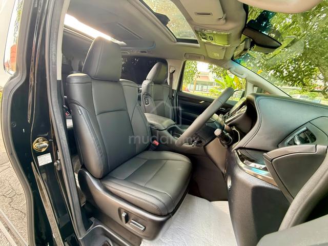 ON THE ROAD 2020 Toyota ALPHARD 2.5 SC (A) - 5