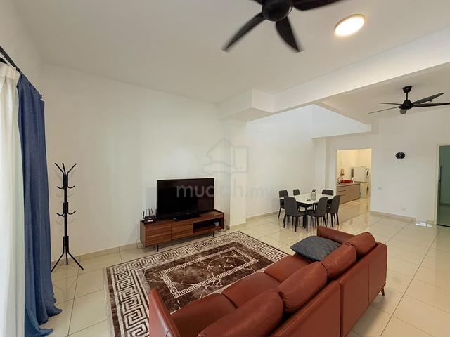 Ashton 2331 Sqft Fully Furnished 3 Car Parks 1