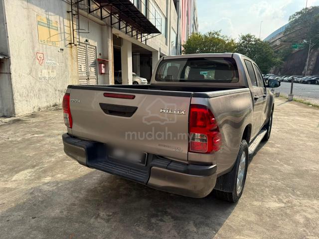 2016 Toyota HILUX Revo 2.4 (M) 4x2 - 4