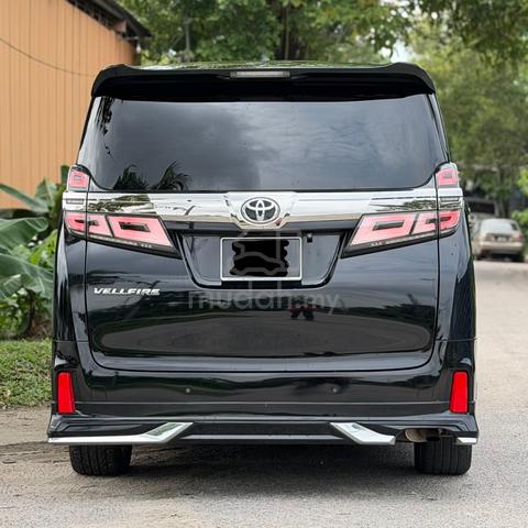 2019 Toyota VELLFIRE 2.5 ZG (A) - 4