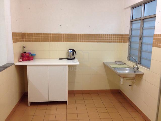 Perdana Exclusive Condo 1