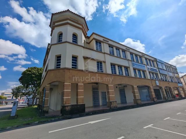 Jalan Mendu Corner n Intermediate 3 Storey Shoplot For SALE 1
