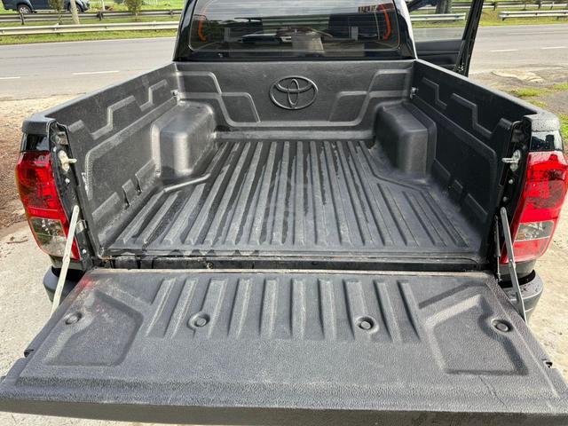 2023 Toyota HILUX 2.4 E (M) - 5