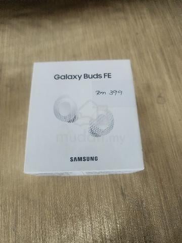 Earbuds Samsung - photo 2 of 3