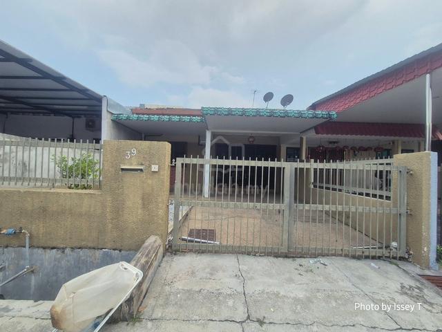 Ipoh Bercham single storey terrace house for rent 1