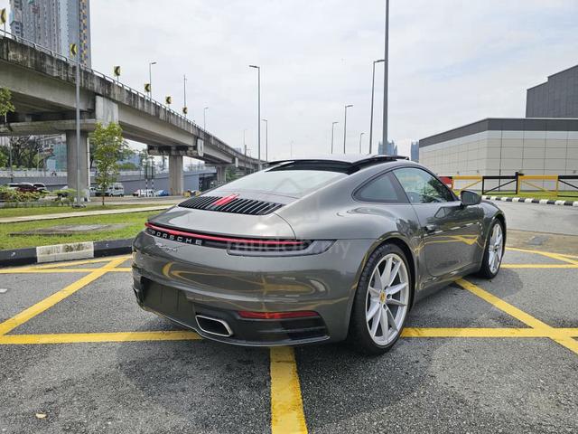 Recon 2021 Porsche 911 3.0 Carrera P.Roof S.Chrono - 4