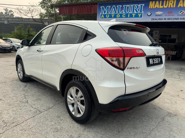 2015 Honda HR-V 1.8 V FULL SPEC,One Ladies Owner - 4