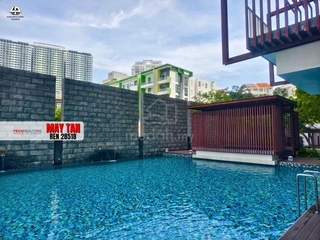 Reflections Condominium 1