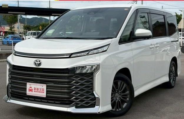 2022 Toyota VOXY 2.0 S-G (A) - 5