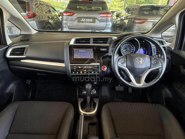 2021 HONDA JAZZ 1.5 V GKRS W SPORT Rim FULL SPEC - 2