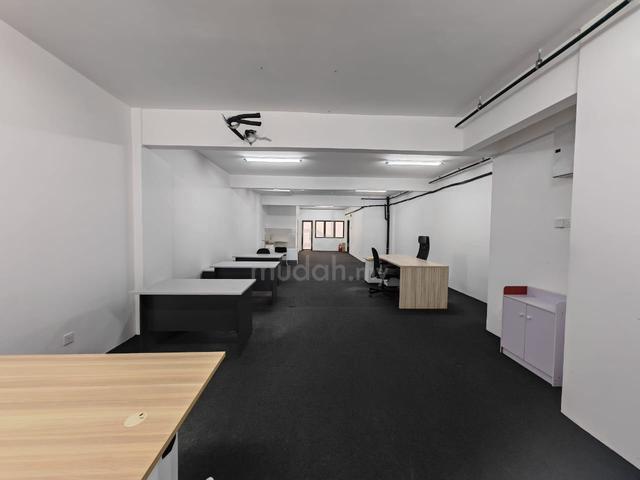 Edusentral Setia Alam Office Next to International School for Rent 1