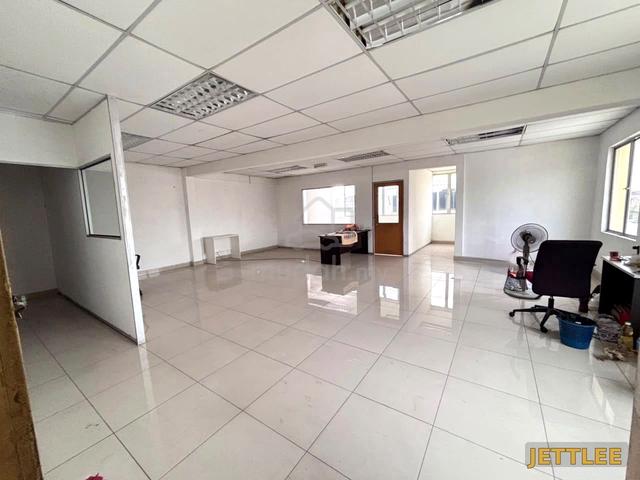 Pandamaran Port Klang 1.5 Storey Warehouse Factory For Rent 1