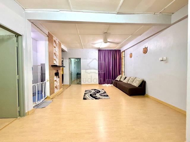 Sri Wira Apartment 1