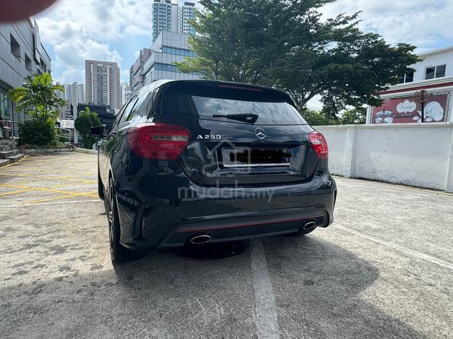 2015 Mercedes Benz A250 2.0 AMG LINE (A) - 4