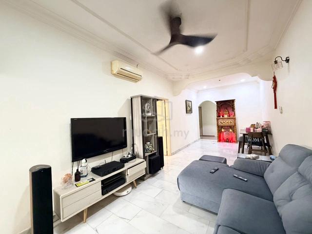 Fully Renovated Bukit Indah Jalan Indah Extended Single Storey House 1