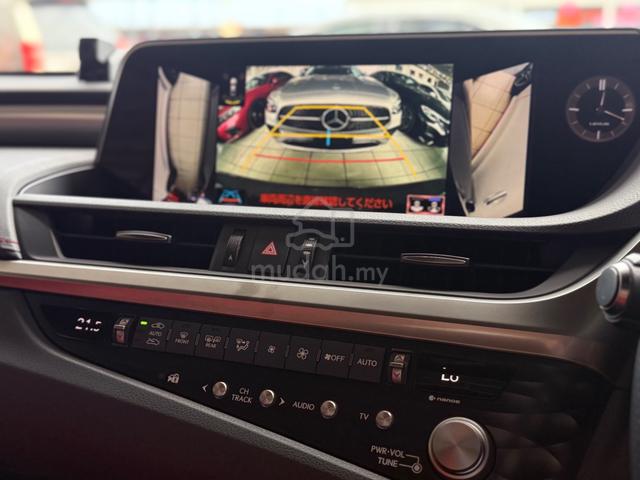 UNREGISTERED 2021 Lexus ES300H F SPORT 2.5L - 5