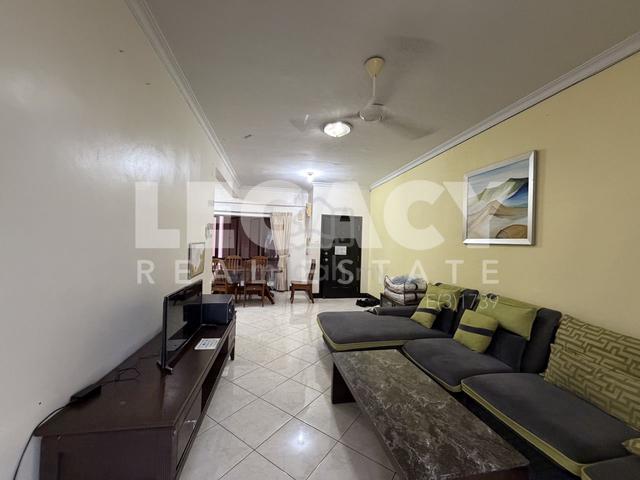 Marina Court 1