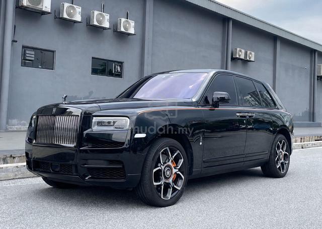 2023 Rolls Royce CULLINAN BLACK BADGE 4 SEATER AWD - 1