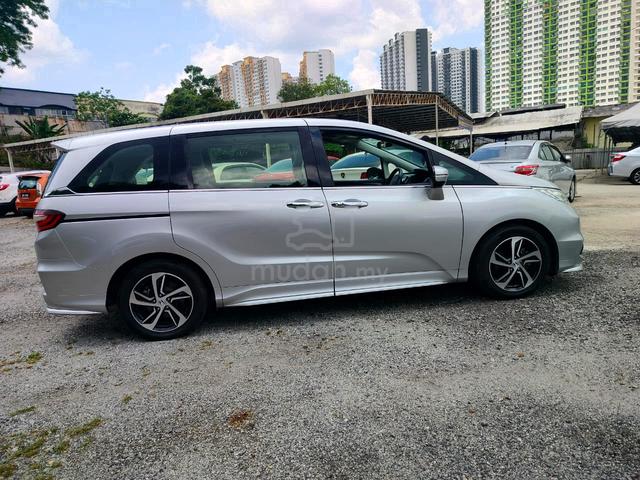 2015 Honda ODYSSEY 2.4 EXV (A) 1 OWNER L/MILEAGE - 4
