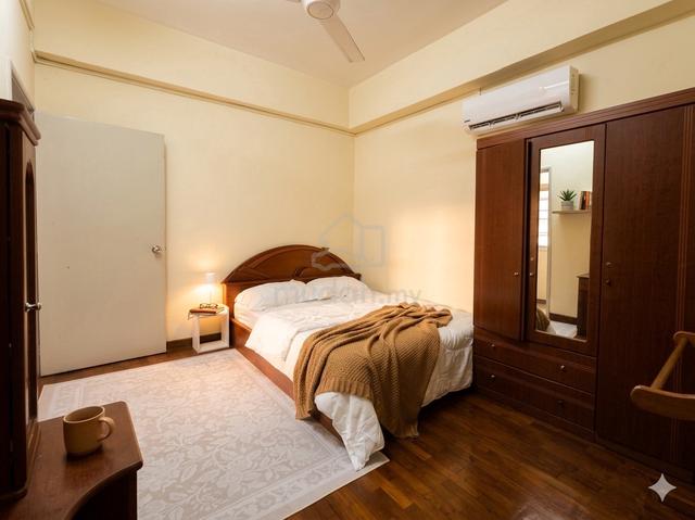 ROOM RENT single FEMALE furnished CONDO HIGH-SPEED-WIFI petaling jaya 1