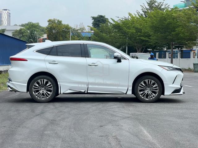 (DIM BSM) Toyota HARRIER 2.0 Z LEATHER PCKG 2023 - 5
