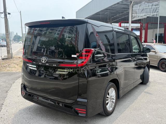 2022 Toyota NOAH 2.0 SG MZRA90W (A) - 4