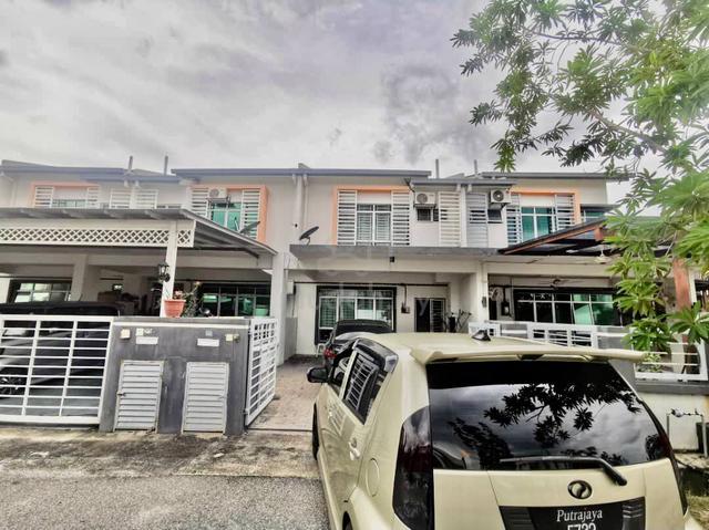 Double Storey Terrace Bandar Hillpark Pines Puncak Alam Selangor. 1
