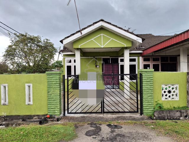 Taman Kobis Single Storey House For Rent 1