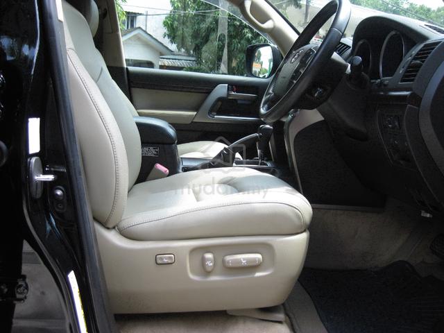 11/14 Toyota LANDCRUISER V8 4.5 Diesel SRoof FSpec - 5