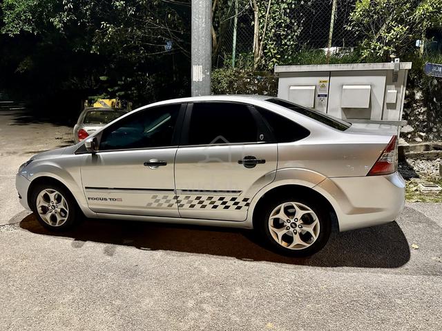 2010 Ford FOCUS 2.0 GHIA TDCI FACELIFT (A) - 5