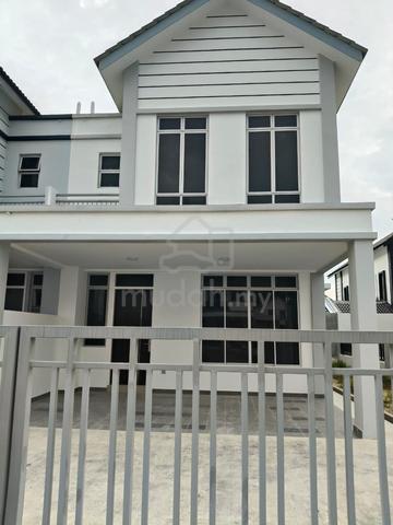Ruby Hills Cluster House / Kangkar Pulai / Gelang Patah / Low Deposit 1